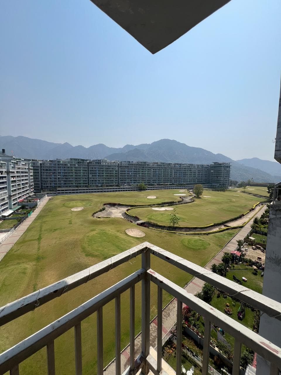 3 BHK Flat for Sale in Pacific Golf Estate, Sahastradhara Road